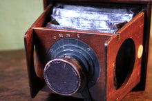 Load image into Gallery viewer, Victorian Quarter-Plate Mahogany Hand Camera Outfit with Brilliant Finder — 3 Dark Slides &amp; Leather Case
