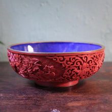 Load image into Gallery viewer, Chinese Cinnabar-Lacquer Bowl with Bright Blue Enamel Liner — c. Mid-20th Century — Ø ~17 cm

