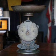 Load image into Gallery viewer, Salter’s No. 50 Family Scale - Cast Iron Kitchen Scale - C. 1900 - Working
