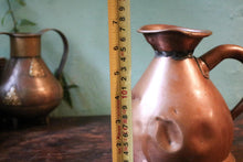 Load image into Gallery viewer, Victorian Copper Quart Tavern Measure Jug – Bellied Form, Curved Handle, c.1890–1910
