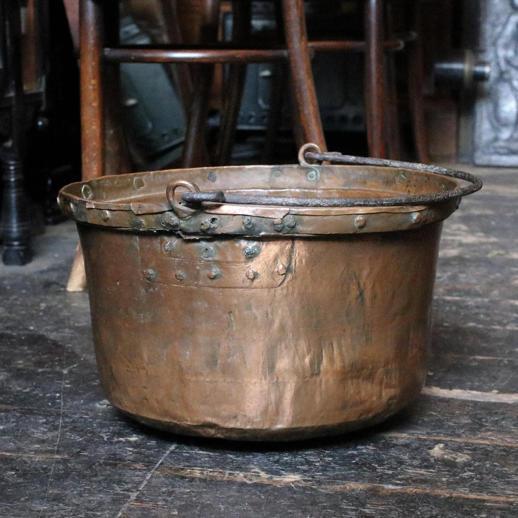 Victorian Hand-Riveted Copper Cauldron with Iron Swing Handle – 39cm Ø