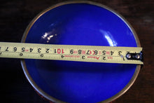 Load image into Gallery viewer, Chinese Cinnabar-Lacquer Bowl with Bright Blue Enamel Liner — c. Mid-20th Century — Ø ~17 cm
