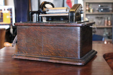 Load image into Gallery viewer, Antique Edison Standard Phonograph Model B – Early 1900s Cylinder Player in Oak Case
