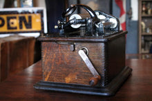 Load image into Gallery viewer, Antique Edison Standard Phonograph Model B – Early 1900s Cylinder Player in Oak Case
