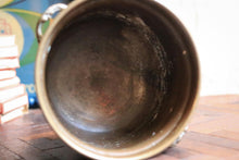 Load image into Gallery viewer, Vintage Small Tripod Brass Planter / Jardinier

