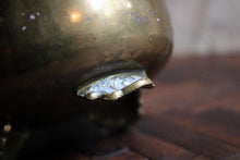 Load image into Gallery viewer, Vintage Small Tripod Brass Planter / Jardinier
