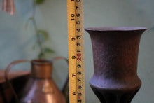 Load image into Gallery viewer, WW1 24 cm Trench Art Shell Case Vase – Hammered Copper-Bronze, Art Nouveau Form
