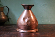 Load image into Gallery viewer, Victorian Copper Quart Tavern Measure Jug – Bellied Form, Curved Handle, c.1890–1910
