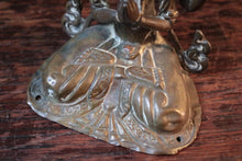 Load image into Gallery viewer, Small Antique Bronze Four-Armed Avalokiteśvara (Shadakshari / Chenrezig) — Consecration Cavity —  Esrly 20th Century — Approx. 12.5 cm High
