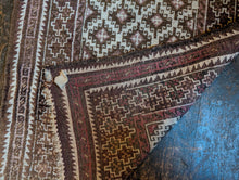 Load image into Gallery viewer, 2&#39;9&quot; x 4&#39;11&quot; - Vintage Afghan Baluch (Baluchi) Tribal Hand-Knotted Wool Rug - Soft Brown &amp; Blush Geometric - 83 x 151 cm

