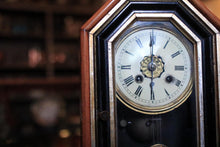 Load image into Gallery viewer, Antique Mantel Clock With Walnut Case, Glazed Door, Roman Numeral Dial &amp; Pendulum - Working - 32 x 22 x 9.5cm
