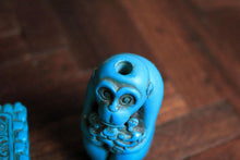 Load image into Gallery viewer, Vintage Chinese Turquoise Resin Snuff Bottles – Carved Dragon &amp; Monkey Figures, 6 Cm Tall
