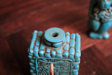Load image into Gallery viewer, Vintage Chinese Turquoise Resin Snuff Bottles – Carved Dragon &amp; Monkey Figures, 6 Cm Tall
