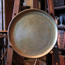 Load image into Gallery viewer, Antique Engraved Brass Tray 39cm, Ornate Arabesque Charger Plate
