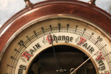 Load image into Gallery viewer, Vintage Ship’s Wheel Wall Barometer - Nautical Brass &amp; Wood - Working - 20 Cm / 7 7/8"
