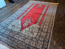 Load image into Gallery viewer, 2'5" x 4'8" - Vintage Turkish Hand Knotted Prayer Rug - Crimson Red &amp; Dove Grey Blue - 74 x 143 cm

