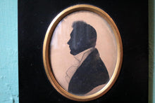 Load image into Gallery viewer, Antique Georgian Silhouette Portrait Of A Gentleman In Ebonised Frame - 13 x 14.5 cm
