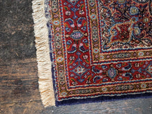 Load image into Gallery viewer, 3'2" x 4'11" - Vintage Hand-Knotted Wool Medallion Rug - Ruby Red &amp; Cobalt - 97 x 151 cm
