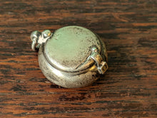 Load image into Gallery viewer, Antique Silver Sovereign Case - Circular Pocket Coin Holder With Hinged Cover
