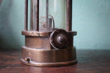 Load image into Gallery viewer, Antique Patterson Miners Lamp - Brass &amp; Steel Colliery Lamp - Industrial Decor - 26cm
