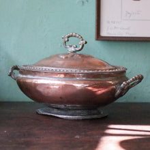 Load image into Gallery viewer, Antique Copper Lidded Serving Dish – Hand Beaten Metal Tureen With Twin Handles – 28 x 16 x 15 cm / 11” x 6.3” x 5.9”
