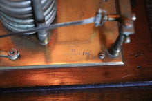 Load image into Gallery viewer, Antique Working Barograph In Glazed Wooden Case - Scientific Instrument - 31 x 19.5 x 16 cm
