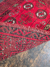Load image into Gallery viewer, 2'2" x 3'10" - Vintage Afghan Baluch Hand-Knotted Wool Rug - Deep Red Tribal Prayer Rug - 67 x 118 cm
