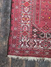 Load image into Gallery viewer, 2'6" x 3'6" - Vintage Afghan Baluch Hand-Knotted Wool Prayer Rug - Deep Madder Red - 75 x 107 cm
