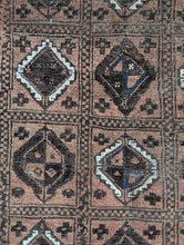 Load image into Gallery viewer, 6'2" x 3'10" - Antique Afghan Baluch Hand-Knotted Wool Rug - Dusty Rose &amp; Indigo - 189 x 118 cm
