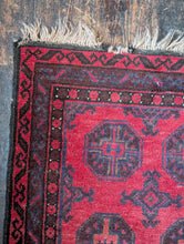 Load image into Gallery viewer, 2'9" x 4'9" - Vintage Hand-Knotted Afghan Ersari Wool Rug - Red Tribal Carpet - 85 x 145 cm
