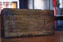 Load image into Gallery viewer, Antique Regency Rosewood Tea Caddy - Boxwood Stringing - 3 Section Tea Box - c.1820
