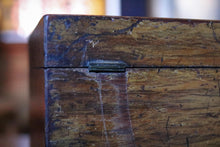 Load image into Gallery viewer, Antique Regency Rosewood Tea Caddy - Boxwood Stringing - 3 Section Tea Box - c.1820
