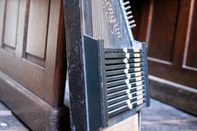Load image into Gallery viewer, Antique Lohengrin Harp – German 12 Chord Autoharp Zither – Early 20th Century Folk Instrument
