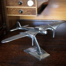 Load image into Gallery viewer, Vintage Art Deco Aluminium Twin-Engine Aeroplane Desk Model
