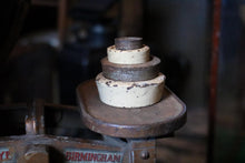 Load image into Gallery viewer, Antique W &amp; T Avery Grocers Balance Scales - Birmingham Brass Shop Scales With Weights - C.1900
