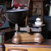 Load image into Gallery viewer, Antique W &amp; T Avery Grocers Balance Scales - Birmingham Brass Shop Scales With Weights - C.1900
