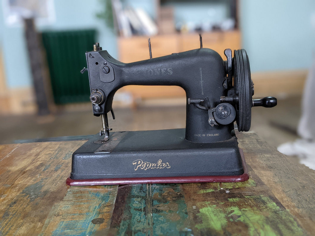 Jones Popular Vintage Hand Crank Sewing Machine