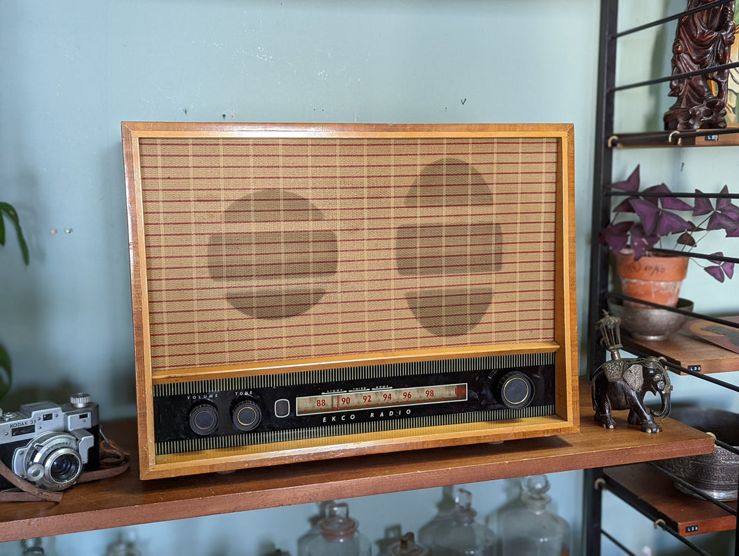 Ekco A274 Vintage Wooden Case Art Radio