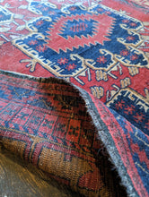 Load image into Gallery viewer, 7&#39;7&quot; x 4&#39;2&quot; Antique Hand Knotted Caucasian Oriental Wool Rug - 231 x 127Cm
