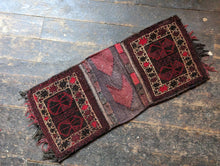 Load image into Gallery viewer, Early 20th.C Afghan Baluch Saddle Bag
