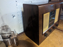 Load image into Gallery viewer, Bush AC11 Vintage Wooden Case Valve Radio
