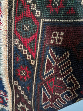 Load image into Gallery viewer, 6&#39;5&quot; x 4&#39;3&quot; Vintage Hand Knotted Dosemealti Oriental Wool Rug
