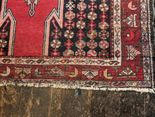 Load image into Gallery viewer, 6&#39;2&quot;x4&#39;4&quot; Antique Hand Knotted Mazlaghan Wool Rug - 190 x 135cm

