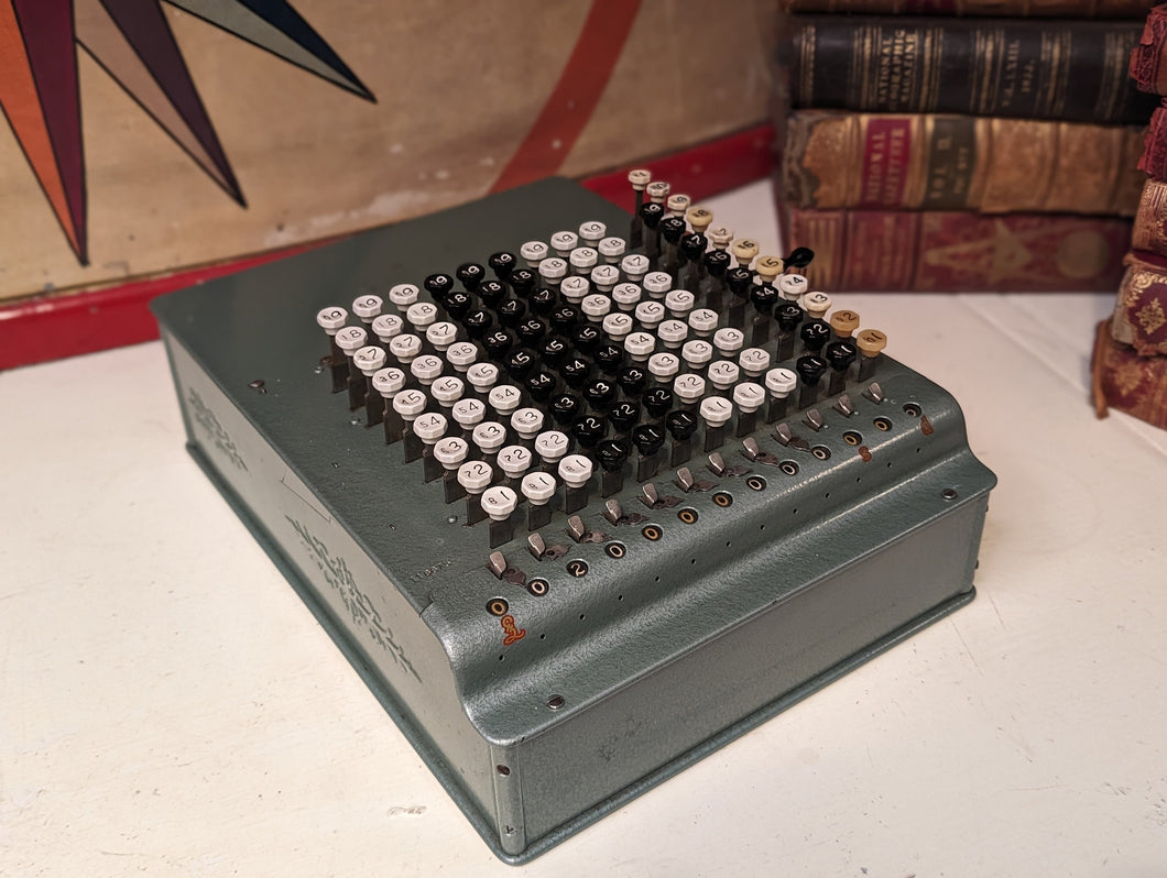Vintage Comptometer Mark Adding Machine Felt & Tarrant - 1920's