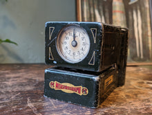 Load image into Gallery viewer, Antique Fabric Measuring device &quot;Measuregraph&quot;
